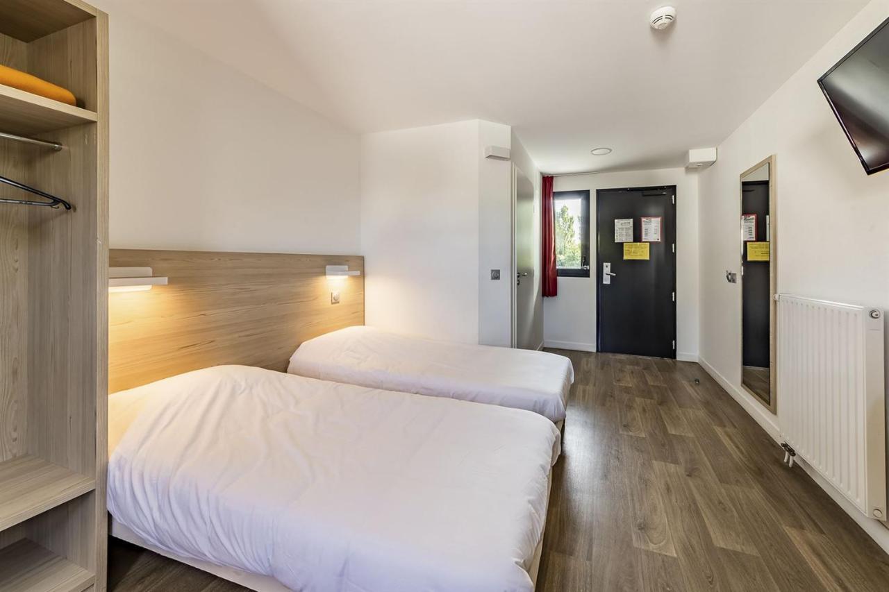 Hotel Du Parc - Шантепи Екстериор снимка